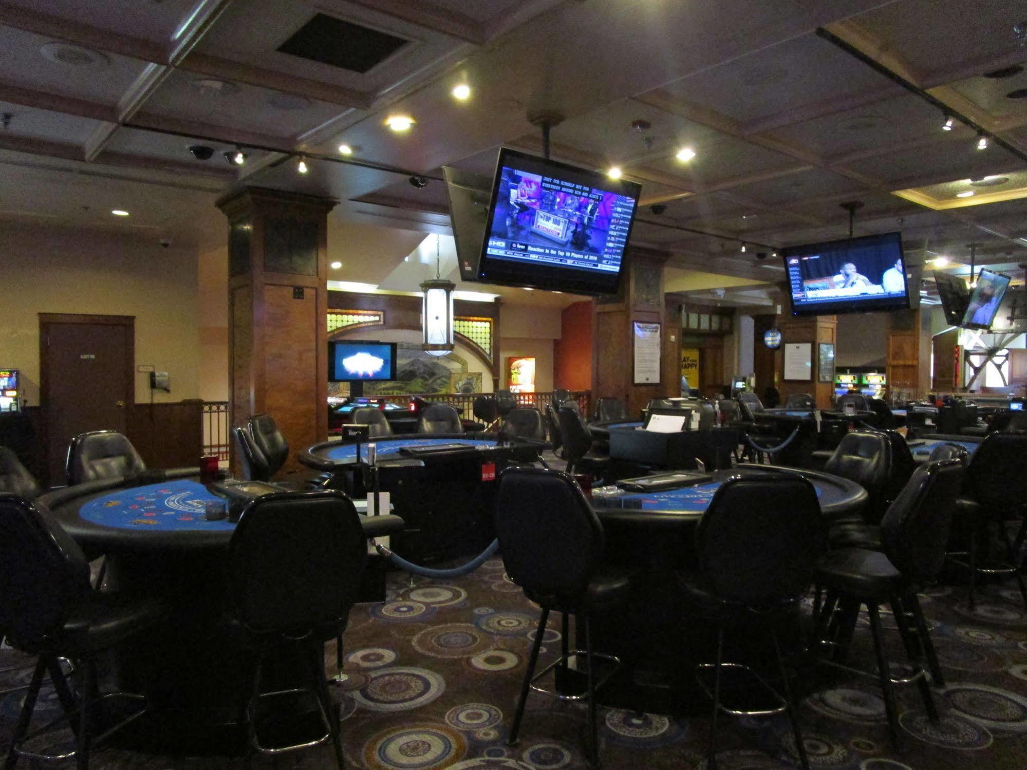 Lady Luck Casino Black Hawk Exterior photo